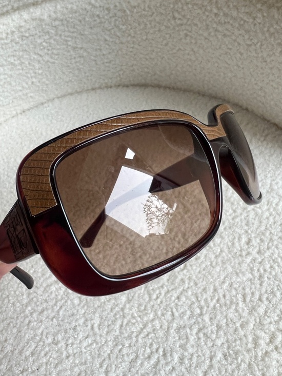 Authentic Fendi Oversize sunglasses main image 5